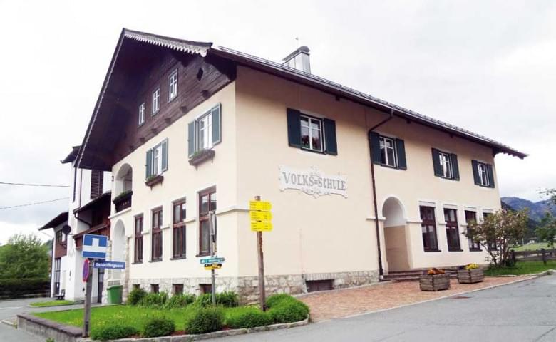 21volksschule.jpg