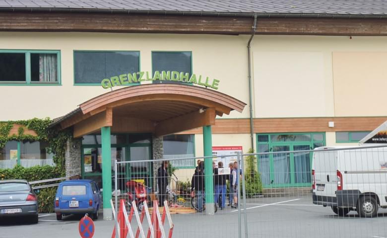 23grenzlandhalle.jpg