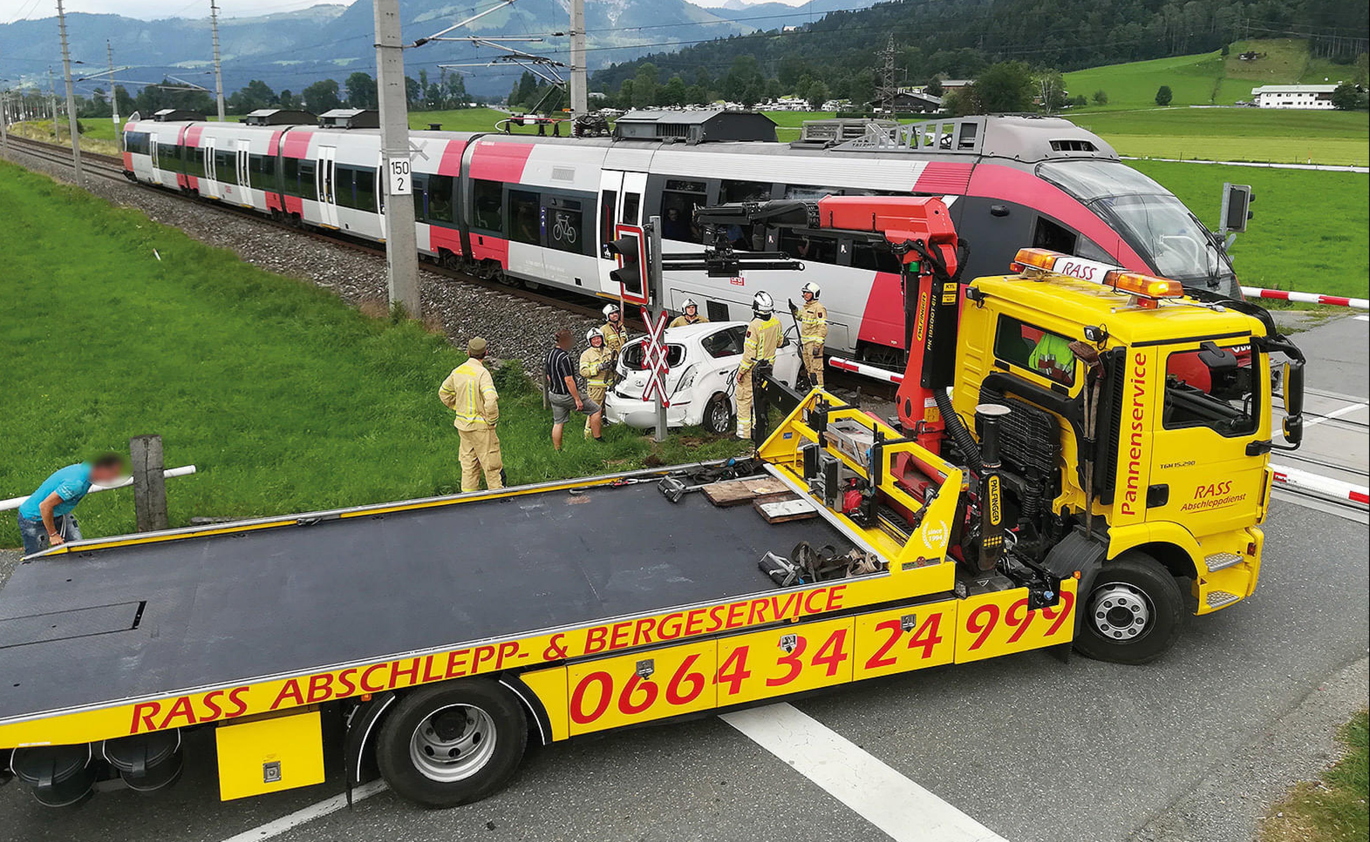 33bahnunfall.jpg
