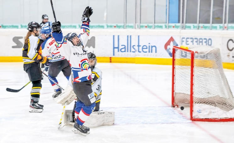 adlerdamen_juniorcapitals_alpinguin3spsport.jpg