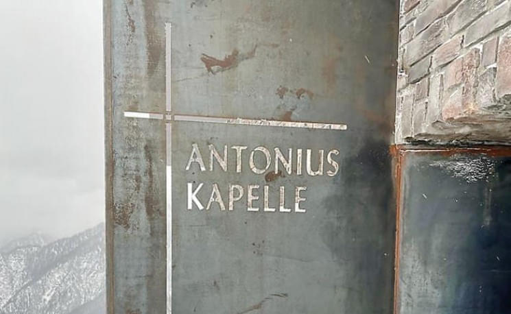 antoniuskapelle2spaktu.jpg