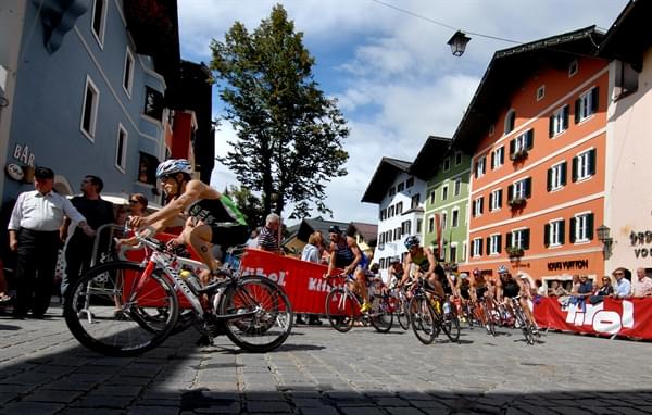 kitz-triathlon-innenstadt2010-triathlon.org-janos-schmidt.jpg