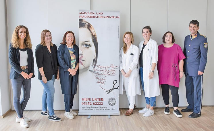 maedchen_frauenzentrum_3sp_aktuell.jpg