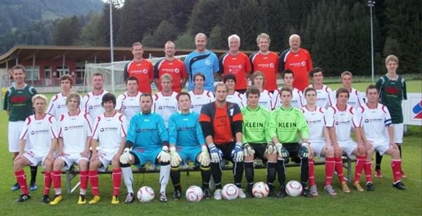 sv-kirchdorf-kampfmannschaft-saison-2011-web.jpg