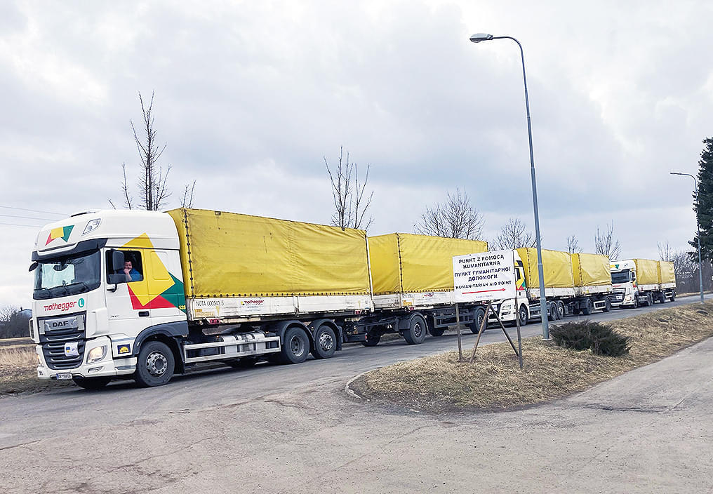 ukrainekonvoi3spakt.jpg