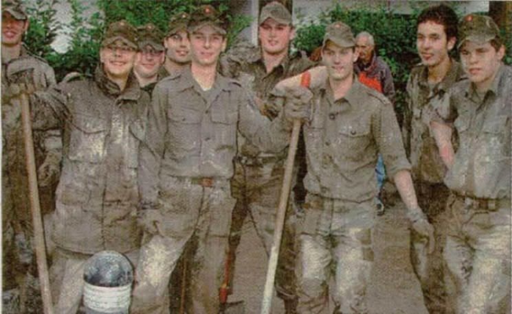 fotosoldaten-archivausgabe34-2002