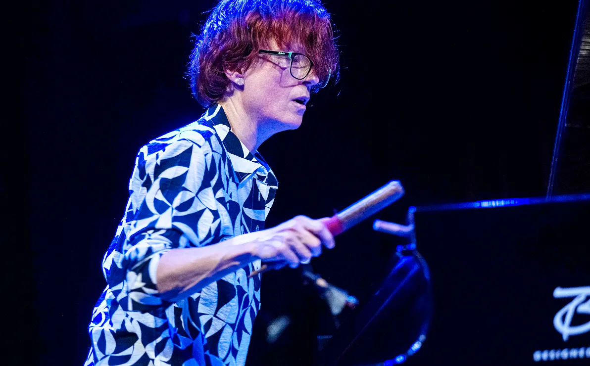 a-artacts-elisabeth-harnik-12-2025-by-dawid-laskowski-2