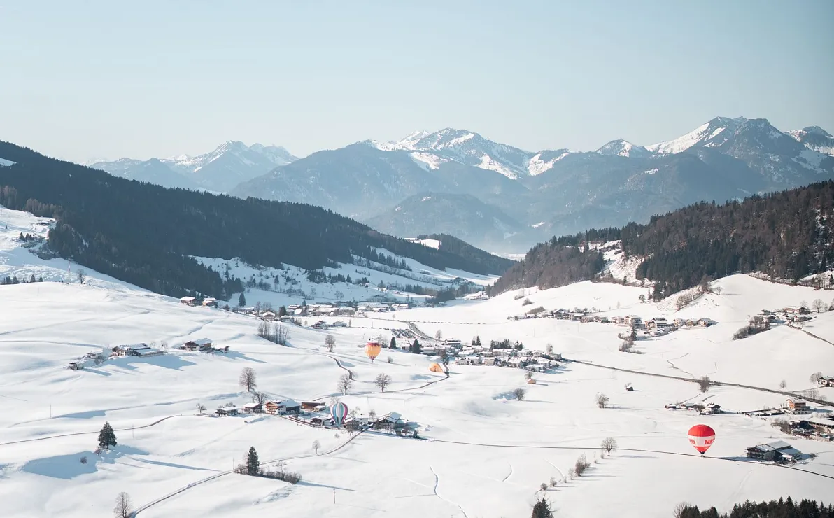 a_Kaiserwinkl Ballooning2_04_2026_Sina Bodingbauer-9 (2)
