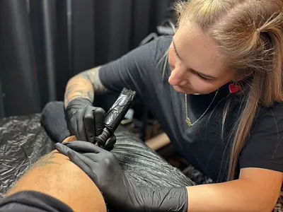 alexandra-juliana-the-blackening-tattoo-st