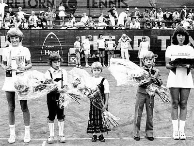Damen Tennis