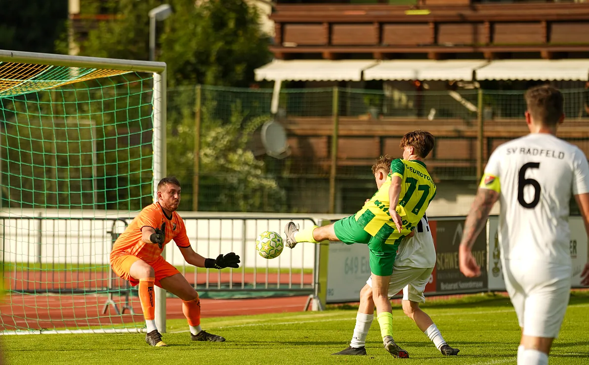 fc-kitz-juniors-vs-sv-radfeld1676-1