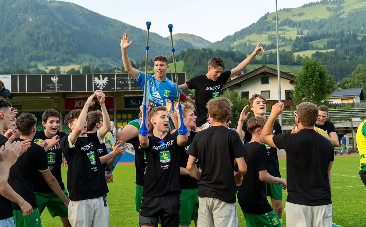 fc-kitz-juniors-vs-sv-radfeld1688-1