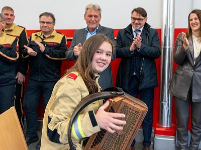 Feuerwehr Autoübergabe Aschau