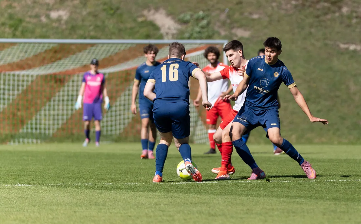 Fußball Hochfilzen Derby Waidring