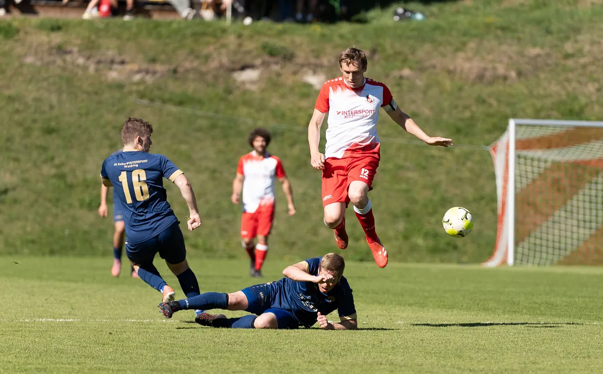 Fußball Hochfilzen Derby Waidring