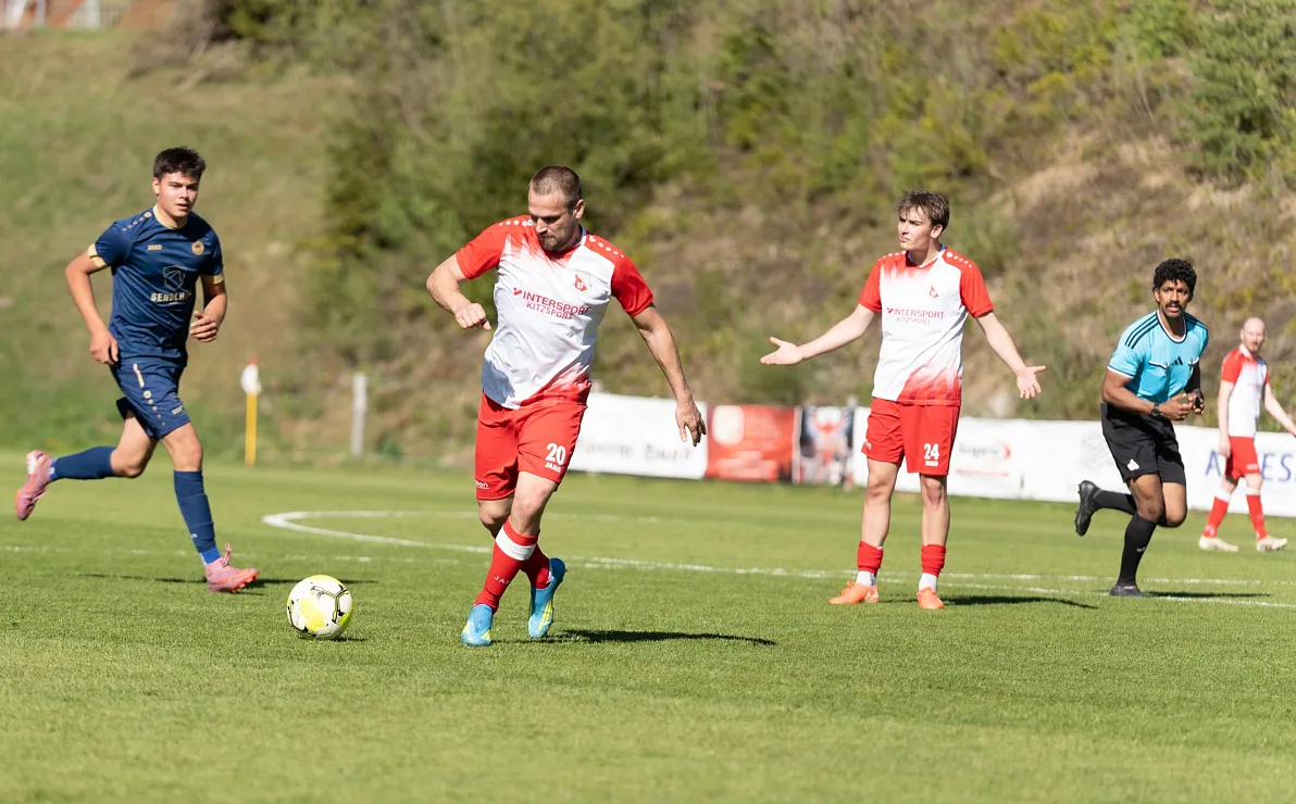 Fußball Hochfilzen Derby Waidring