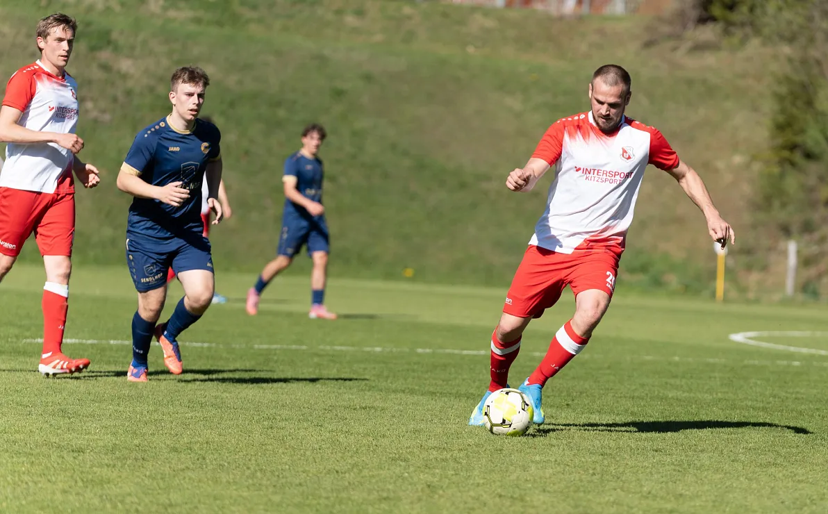 Fußball Hochfilzen Derby Waidring