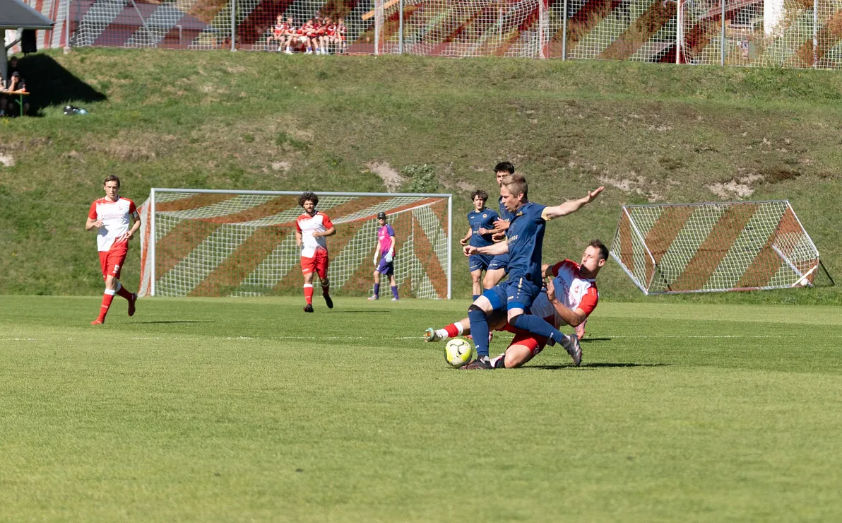 Fußball Hochfilzen Derby Waidring