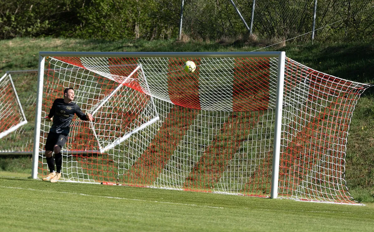 Fußball Hochfilzen Derby Waidring