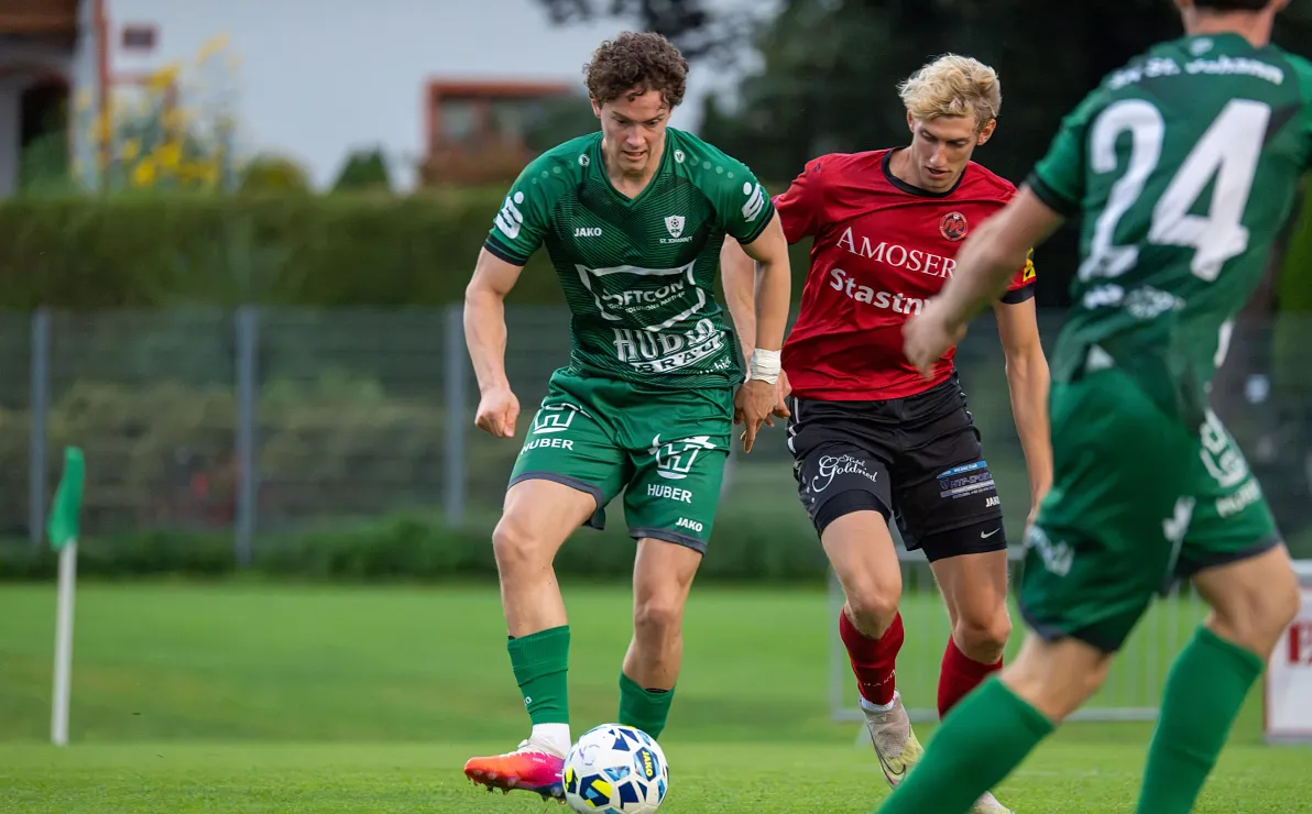 Fußball St. Johann vs Reichenau Regionalliga West