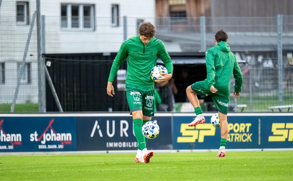 Fußball St. Johann vs Reichenau Regionalliga West