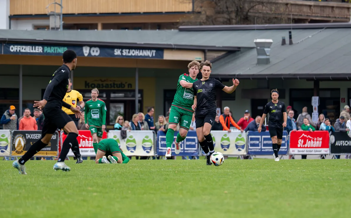 Fussball_St.Johann-Volders