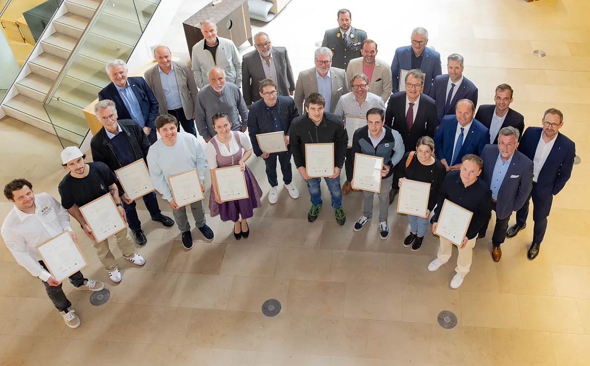 gesellenpreis-2025-28-cproholz-tirol-1-1