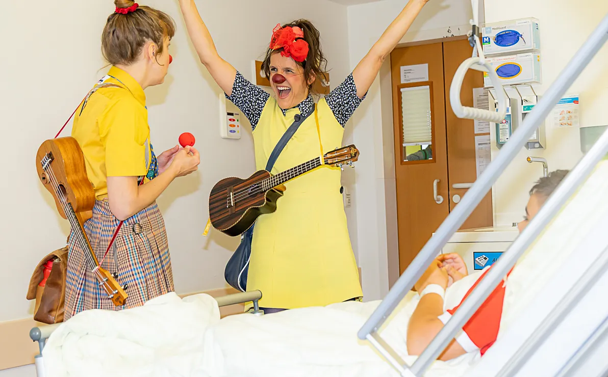 rotenasenclowndoctorsjubilaeumbkhstjohanntirol-6-1