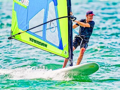 Seppi Salvenmoser Windsurfen