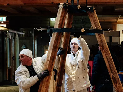 © Jonas Raum Stanglwirt Aufbau Weisswurstparty