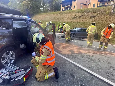 Unfall Brixentalbundesstraße_ FF Kitzbühel