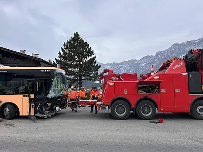 #unfall_Bus_Loferer_04_02_26_FF