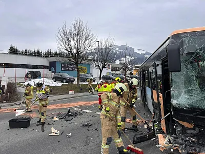 #unfall_Bus_Loferer_04_02_26_FF