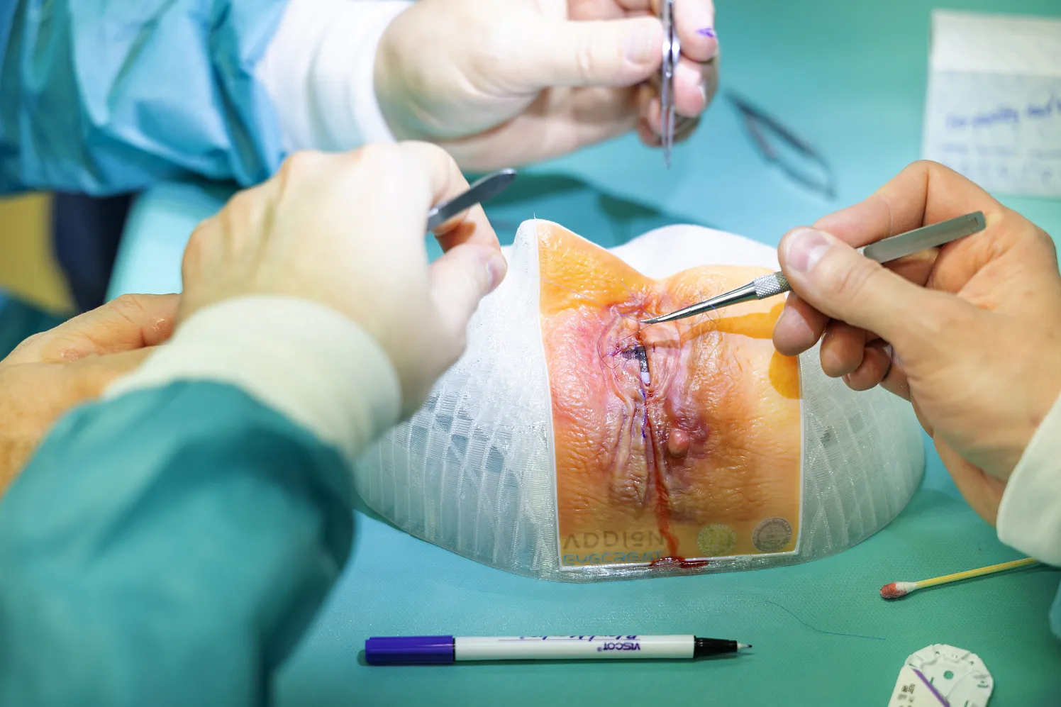 a_addion_augenlid_14_2025_simon_mui