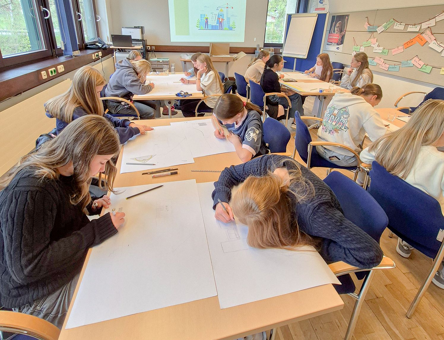 a_girlsday_19_2025_Mittelschule_Kitzbühel