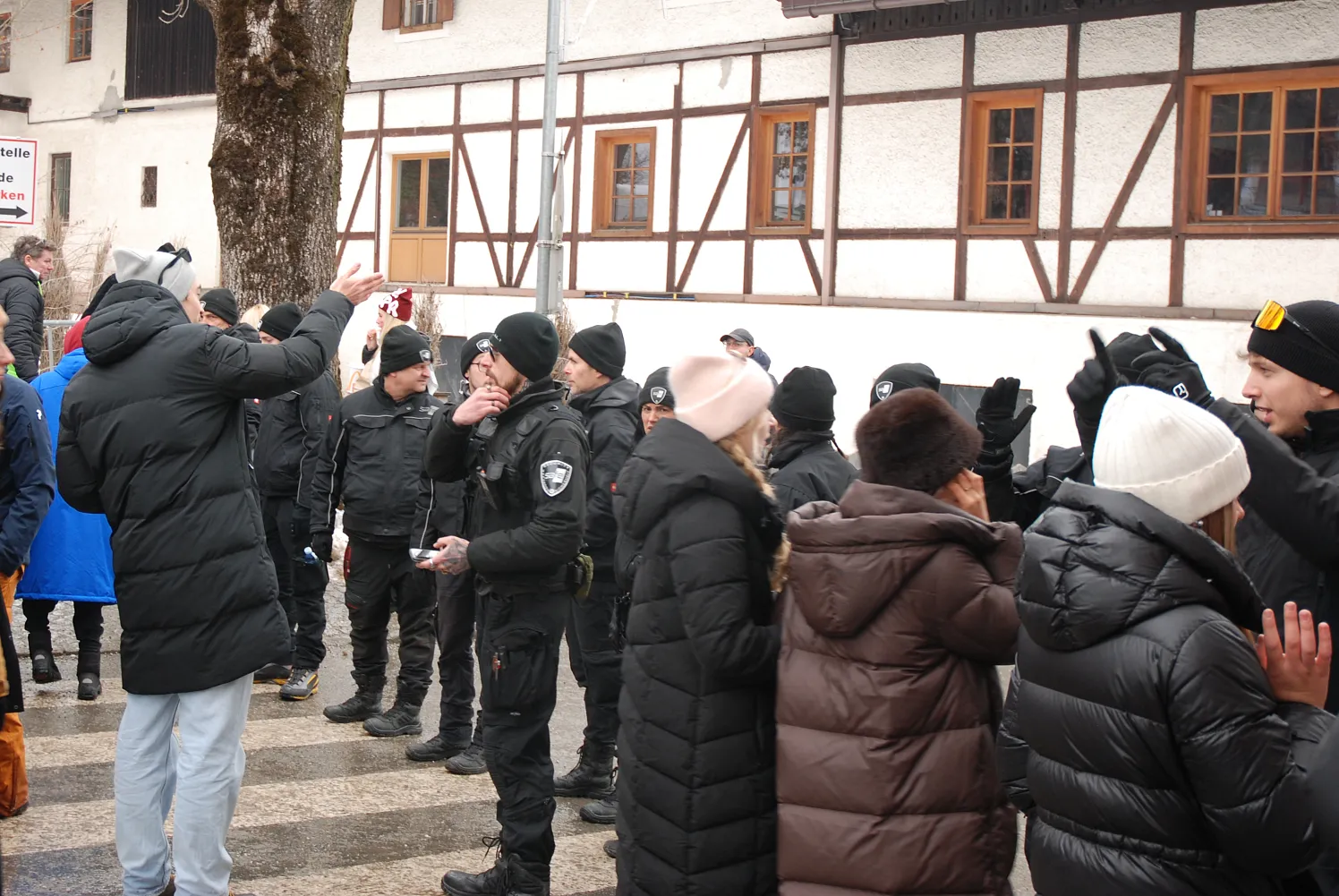 a_hkr2026_sperre3_fusser