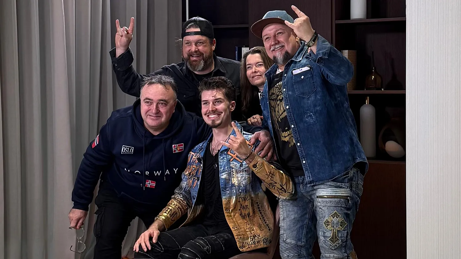 a_JOURNEYTOiO-SanMarino-ESC-Bild1_Marques