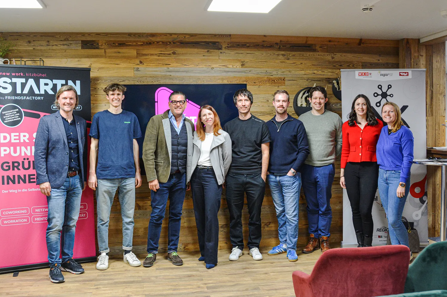 a_pitchnight_12_2025_StartN