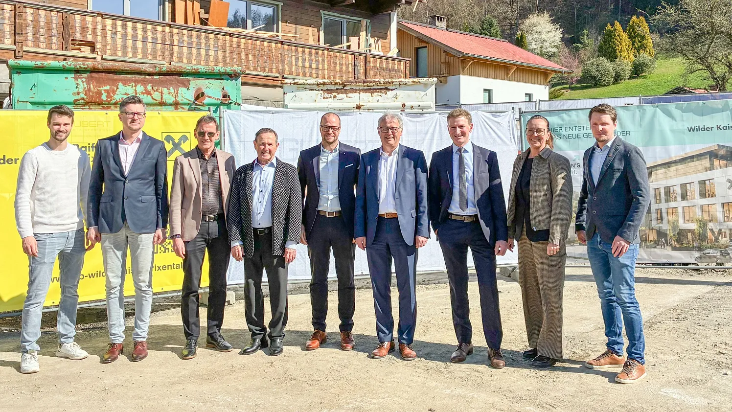 Raiffeisen Bankzentrale in Hopfgarten Spatenstich