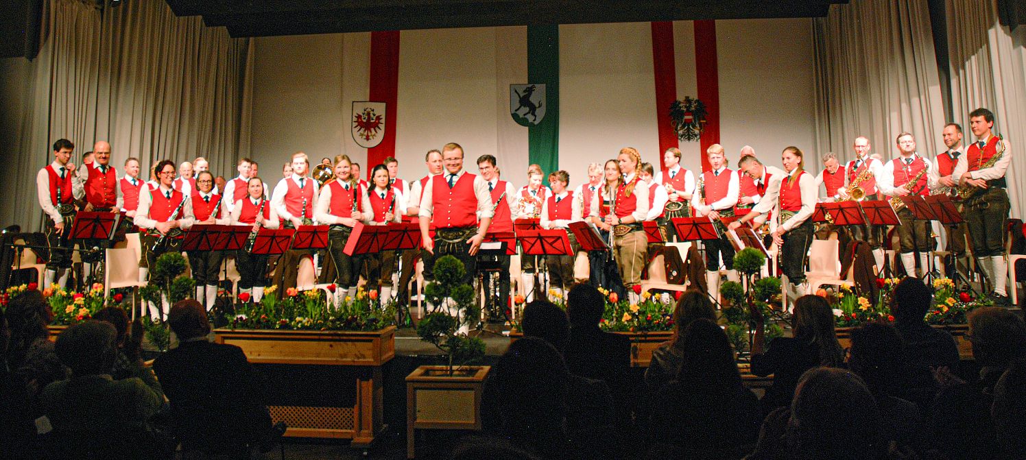 a_stadtmusik_12-2025_fusser