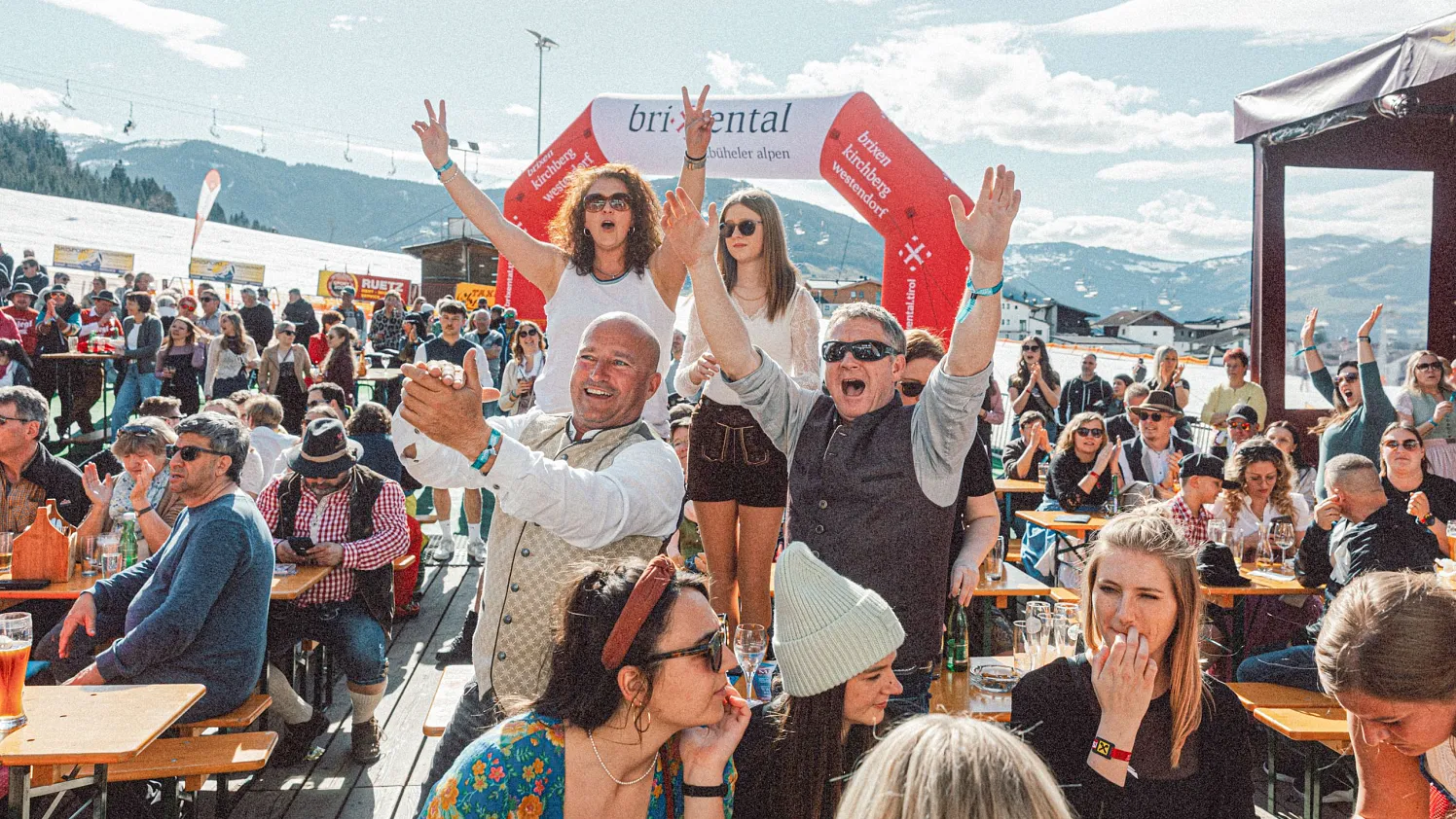 a_Woodstock derBlasmusik2015__Gerry's Inn (c) Julian Quirchmair-133