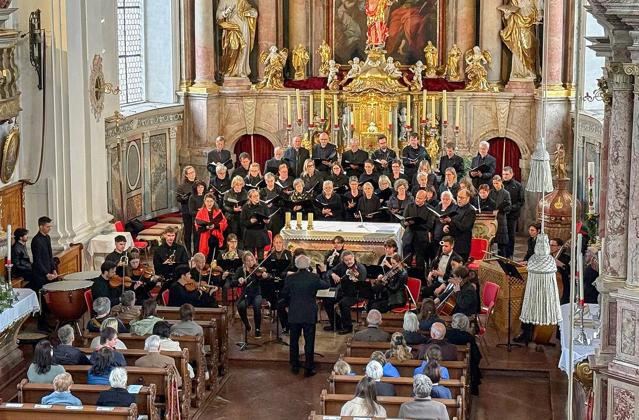 Barockes Juwel Kroenungsmesse unter der Leitung von Janos Czifra