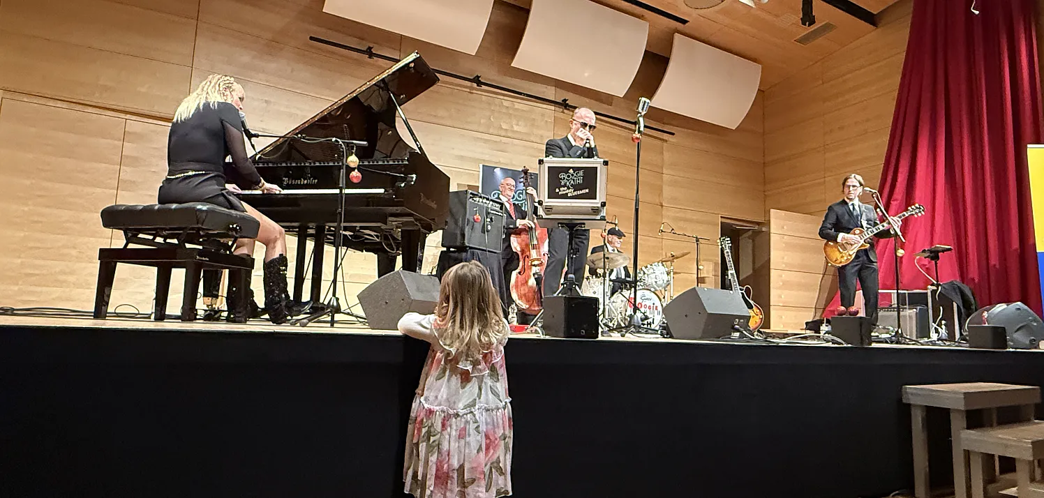 Boogie_Julie_52_2025_Bianca Riegel.webp