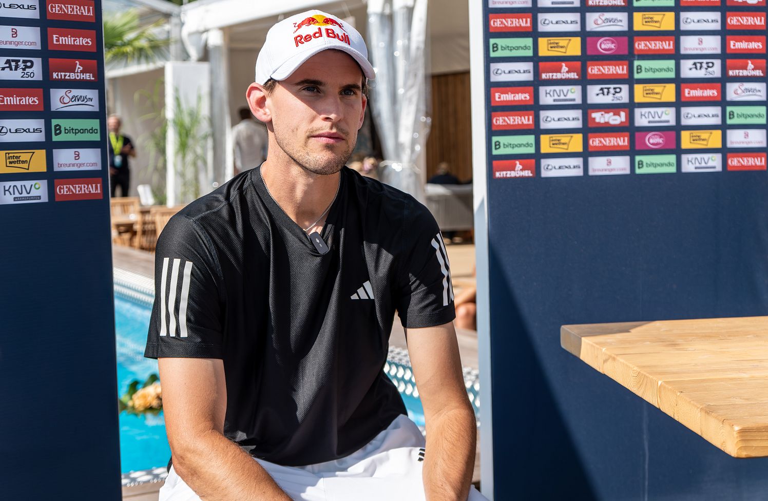 Dominic Thiem zu Besuch in Kitzbühel