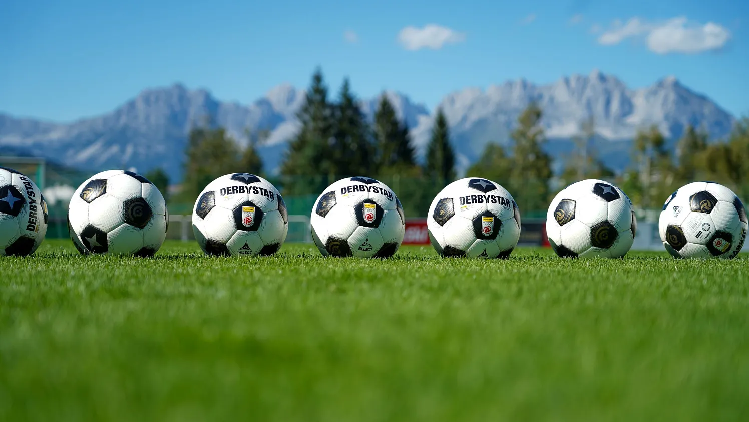 Fußball Symbolbild