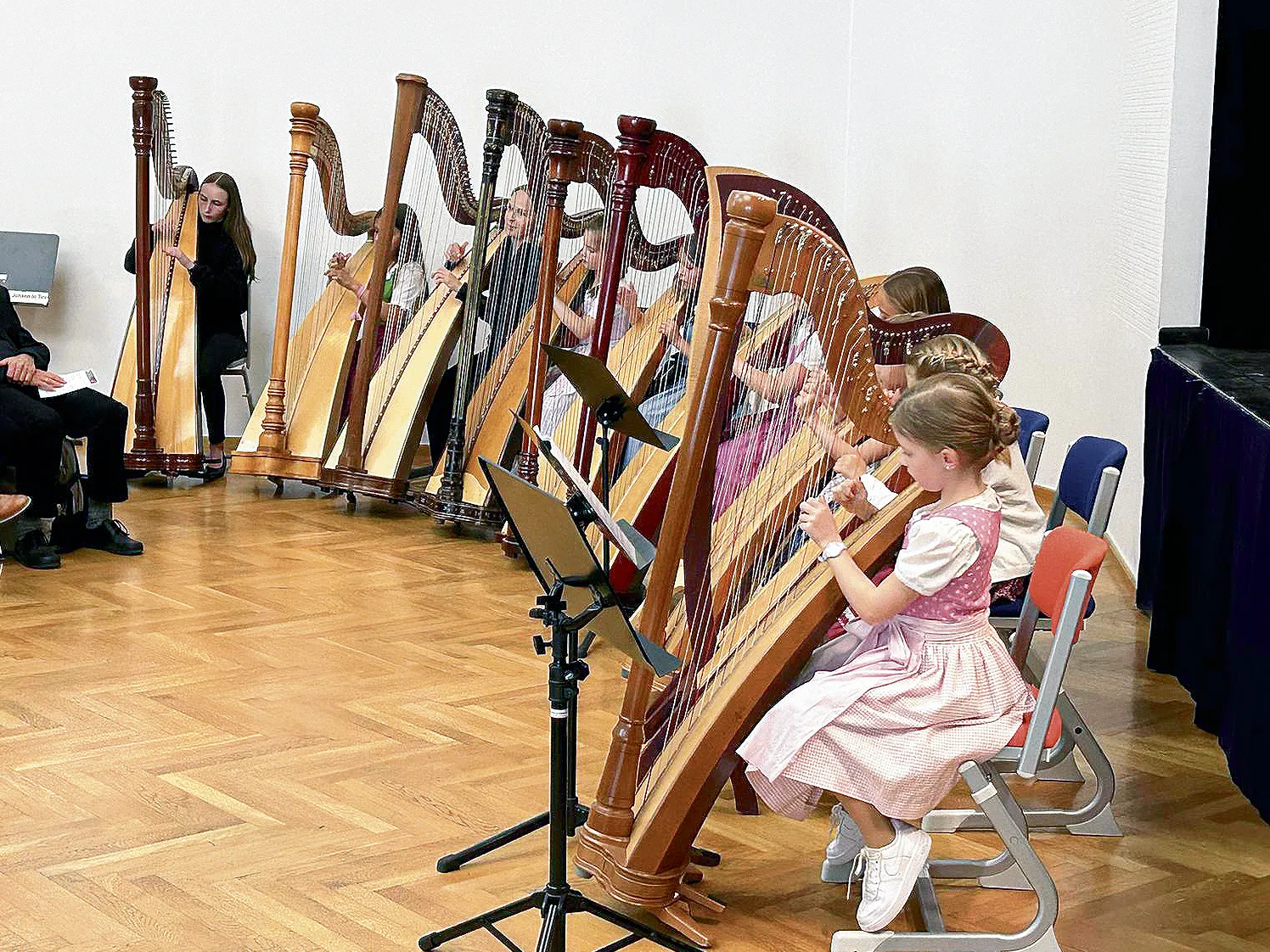 Harfenensemble_20_2025_Edith Mallaun und Mirjam Schipflinger