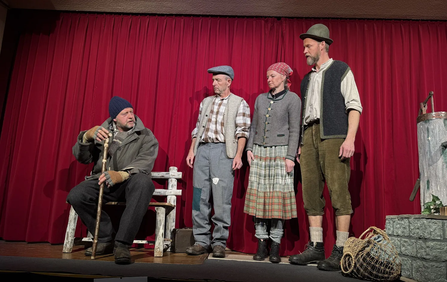 HB Kitzb_Das Glück erscheint den 3 Vagabunden_02_2026_Riegel