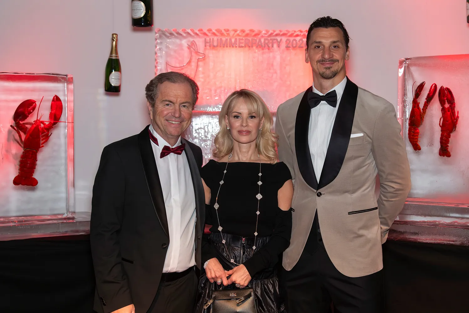 Hummer1_© Hotel Kitzhof_Johannes Mitterer mit Helena Seger  und Zlatan Ibrahimovic