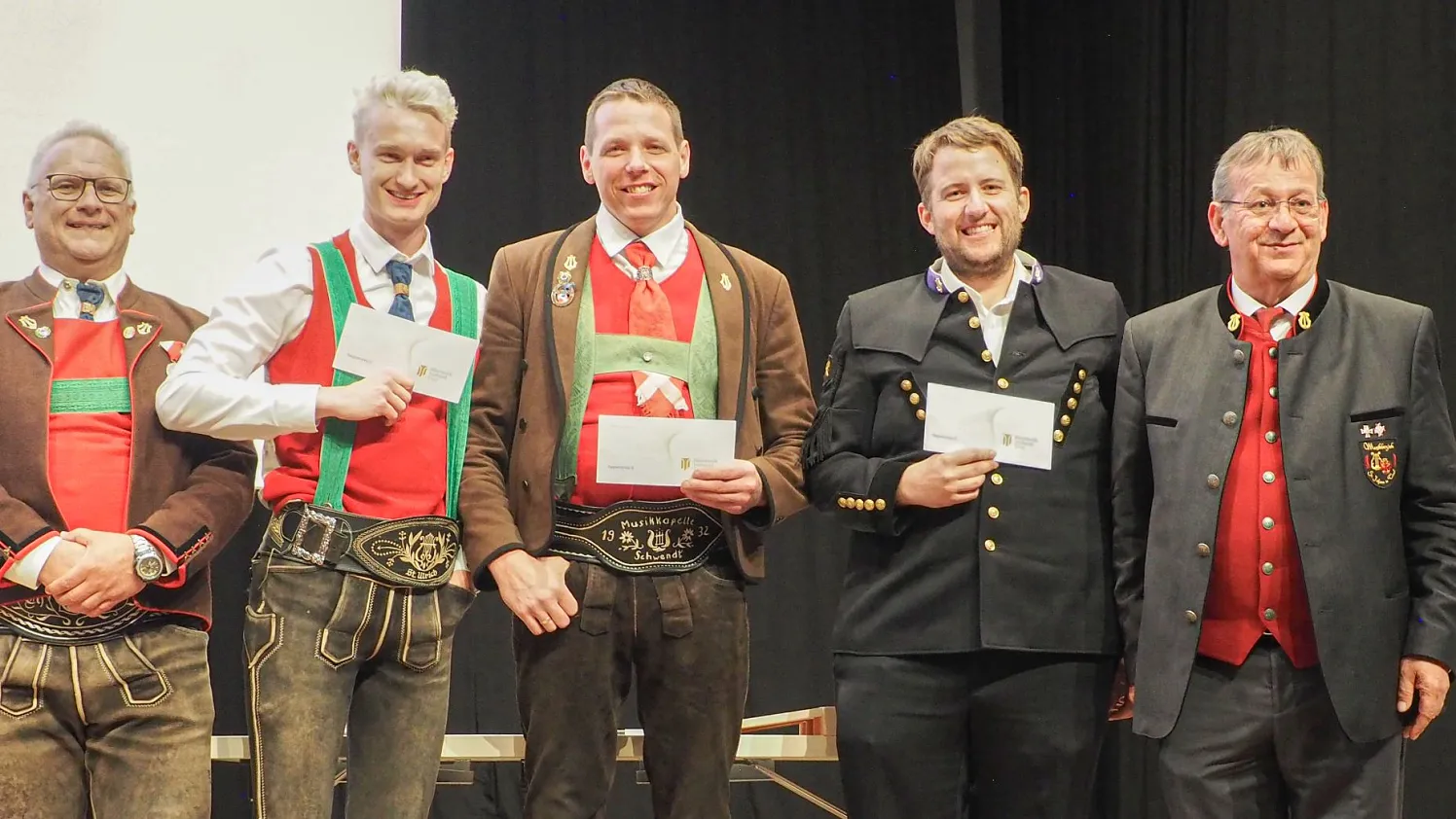 Konzertwertungsspiel des Blasmusikverbandes Tirol Musikkapellen aus St. Johann und Brixental