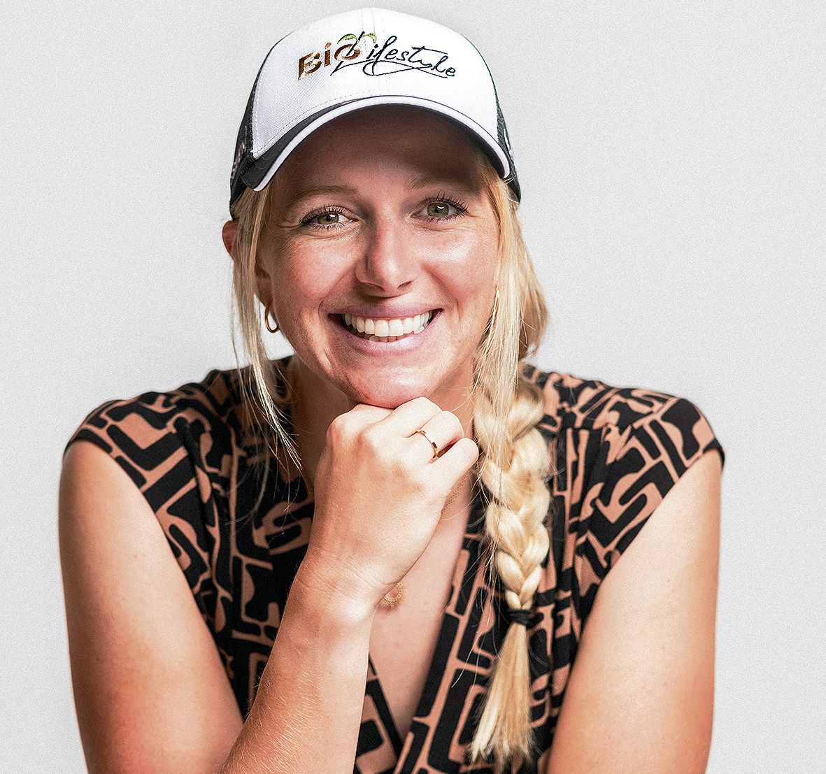 lisahauser_34_2025_Aria Sadr-Salek-Snow